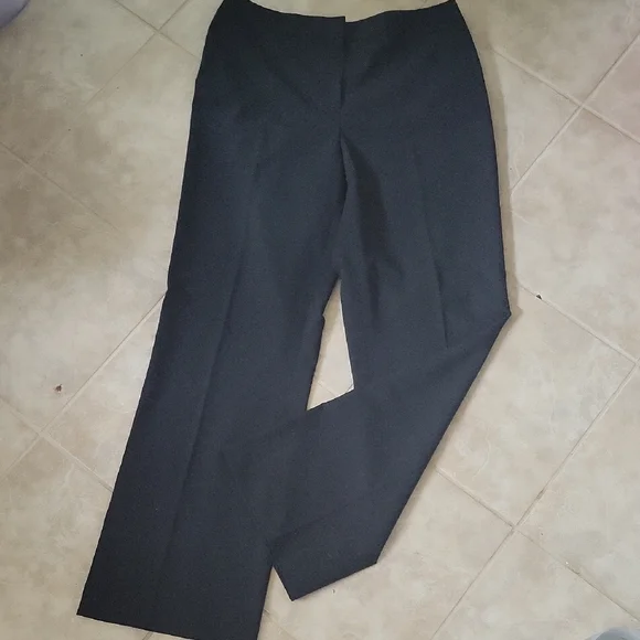 Lafayette 148 New York Black Stretch Wool Trousers Size 6 - Picture 2 of 7